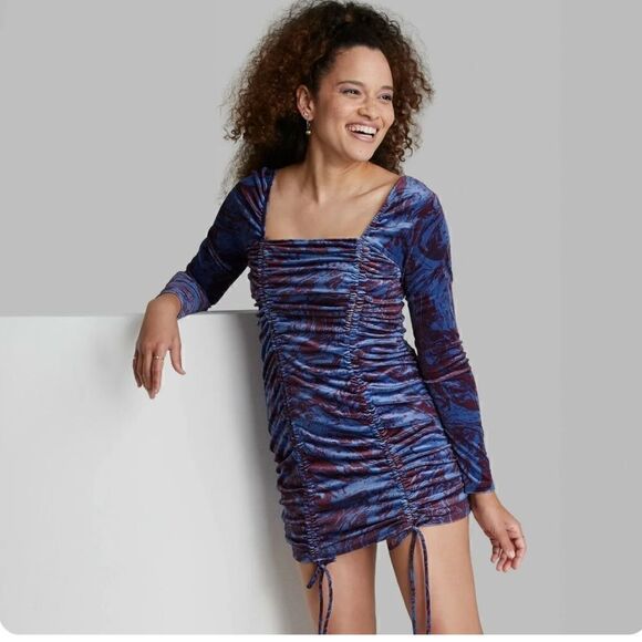 NWT Long Sleeve Ruched Velvet Bodycon Dress Purple Marble Wild Fable Size Large - Picture 1 of 4